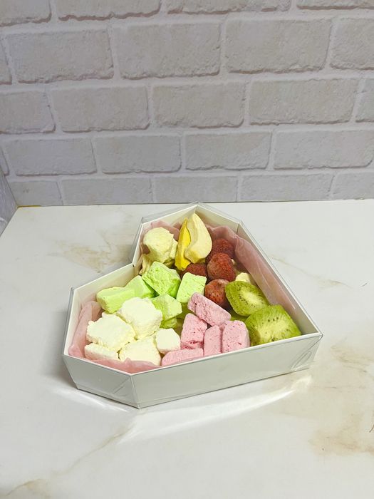 Сублимированые фрукты и мороженое