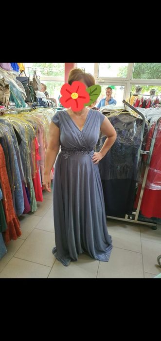 Рокля за официални събития размер 44