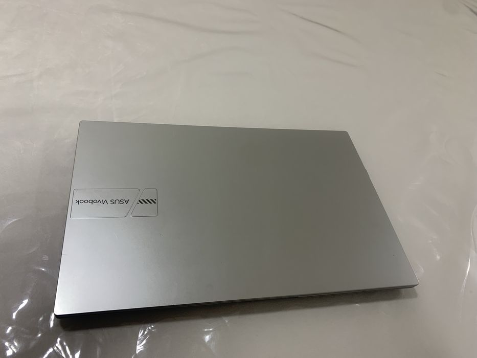 Asus vivobook 15