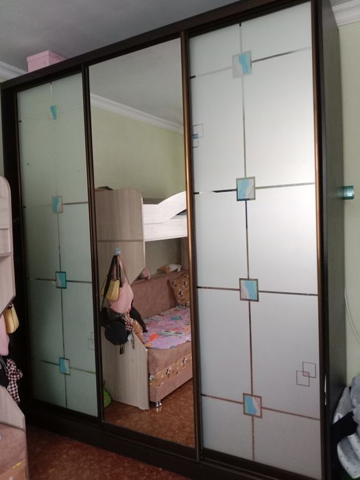 Шкаф купе 3 секции