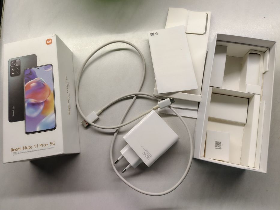 Vând Redmi Note 11 pro+ 5G