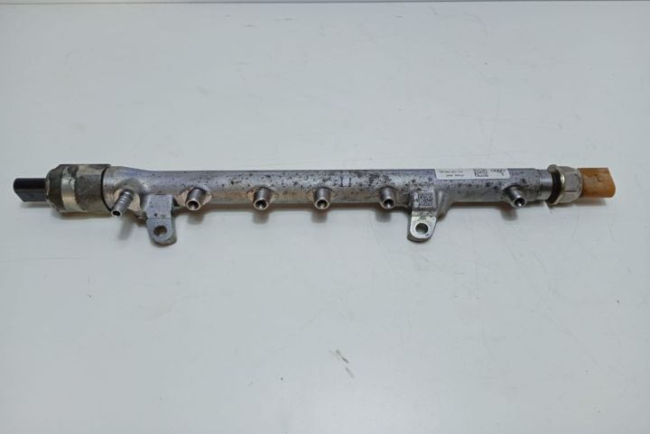 Rampa injectoare 1.6 tdi 03L130089AA Volkswagen VW Golf a 6-a generat