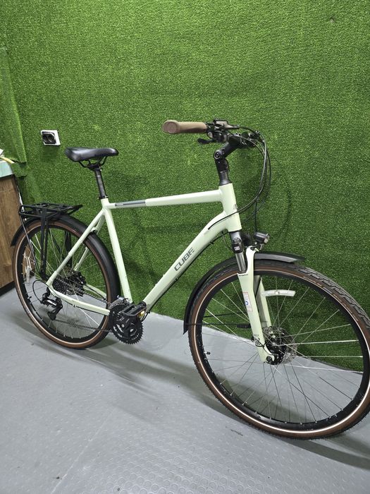Cube Touring ONE трекинг,туринг,градски велосипед