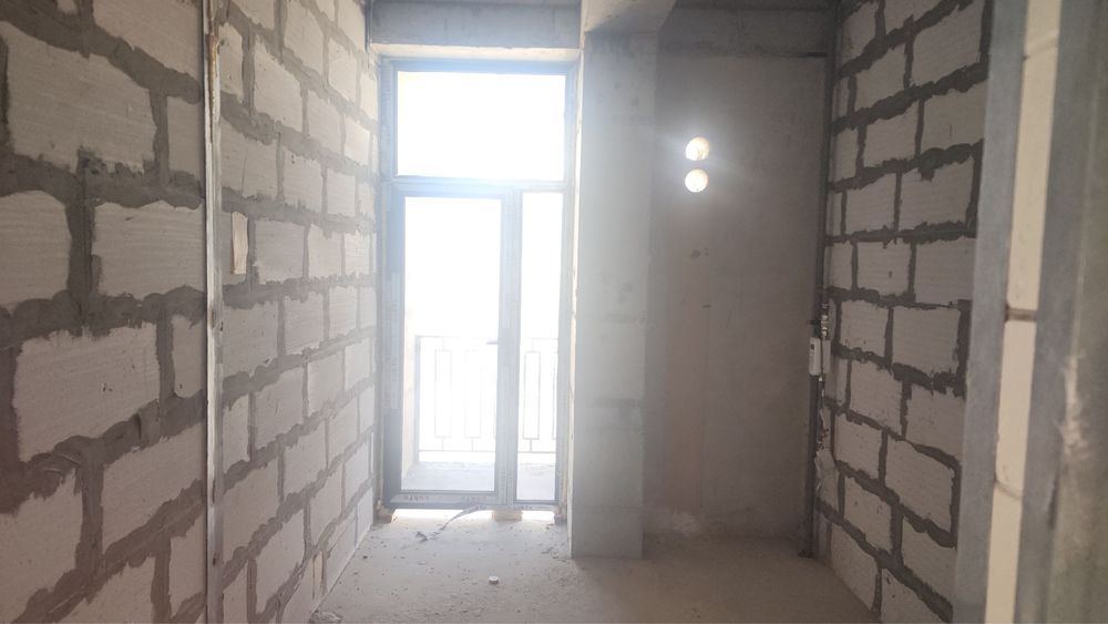 Продаётся 1 но комнатная квартира в 7 микрорайоне.