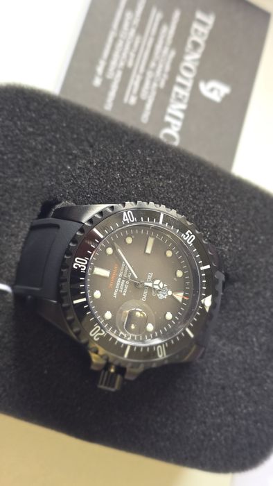 Водолазен чесовник Tecnotempo Diver 2000M.