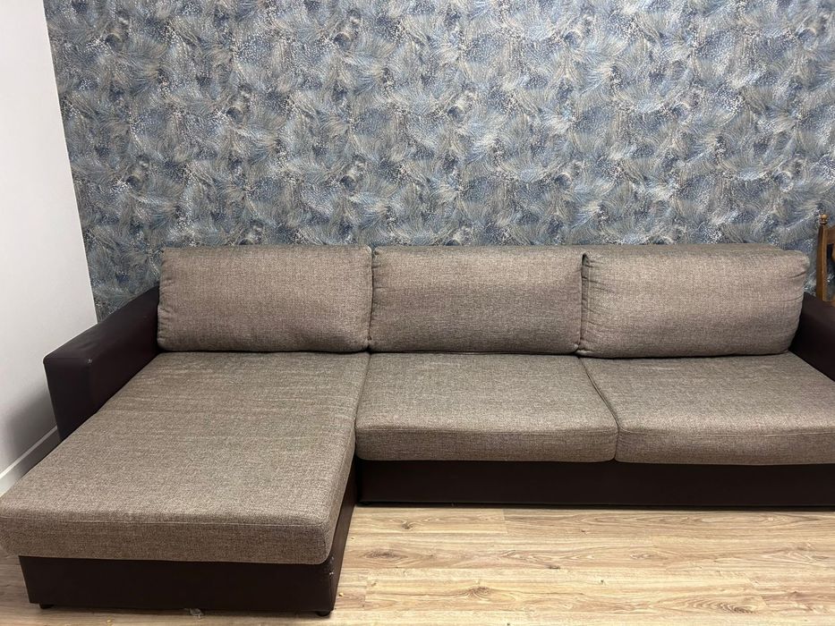 Продам диван б/у в хорошем состоянии