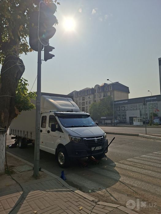 Газел 2023 автомат три узет маторли