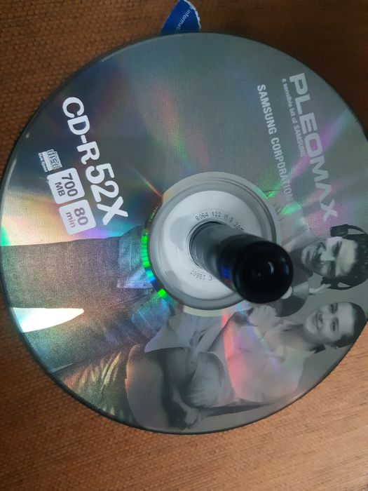 Dvd și CD  de vînzare