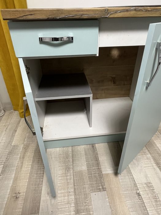 НОВ Кухненски шкаф