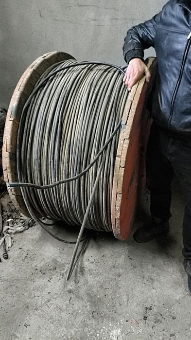 Кабель 4 фаза, продается