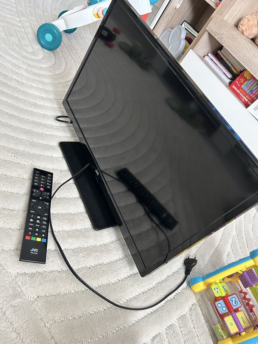 Televizor Jvc Led model LT-24VH30k