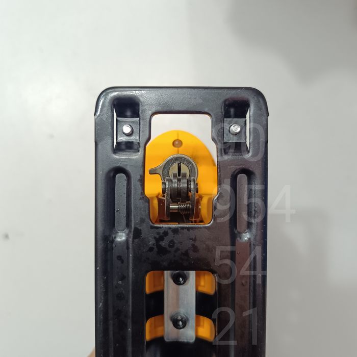 Лобзик электрический Lobzi