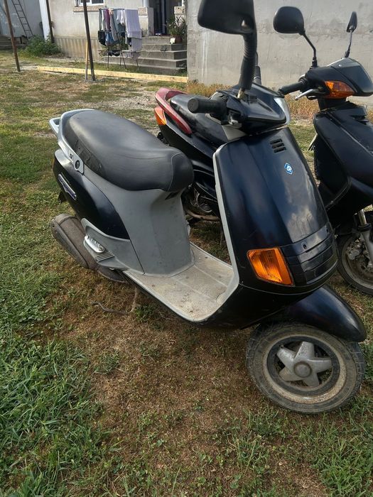 vand scutere yamaha si piaggio