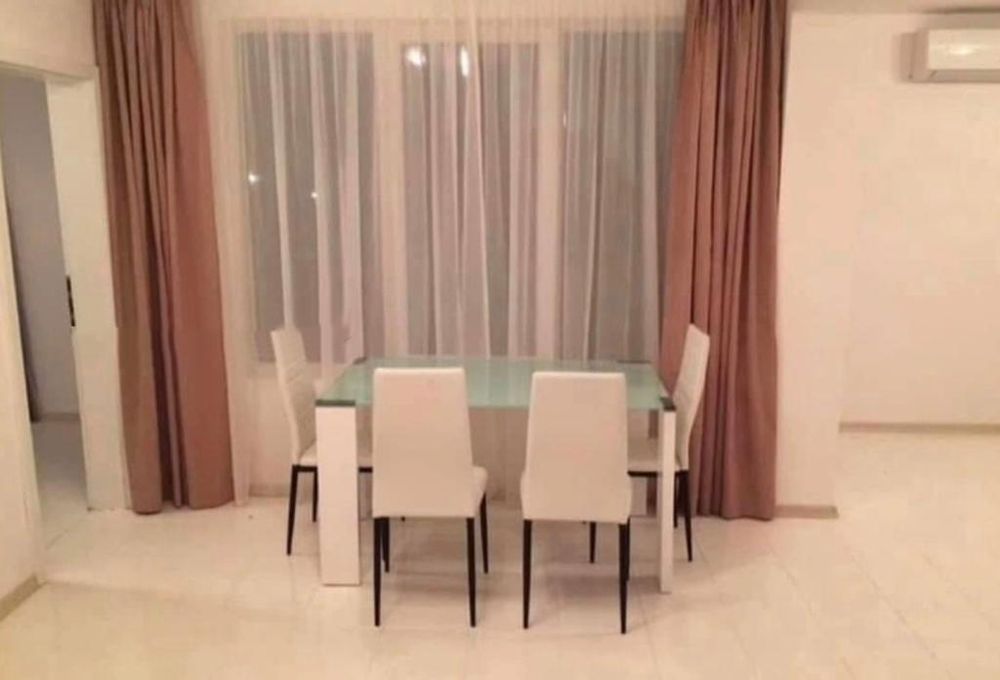 Дава се под наем Тристаен апартамент в София, Горубляне - 120 кв.м за 550 € - Снимка #2