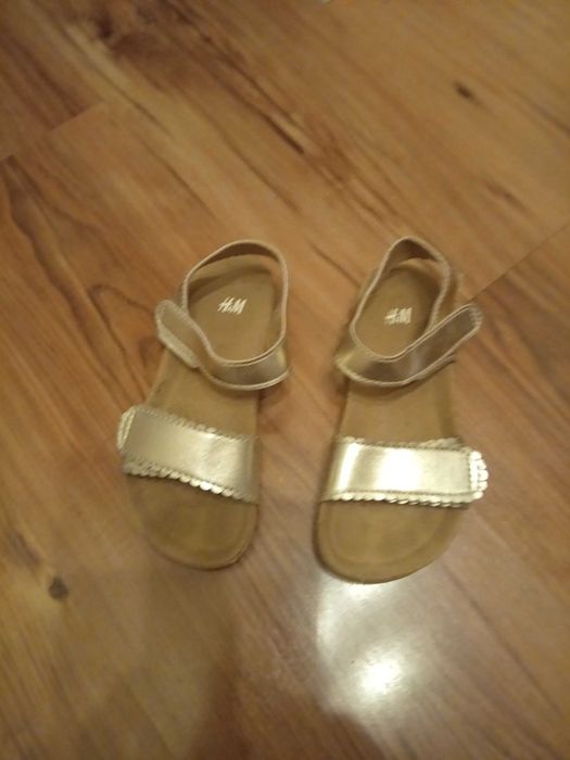 Vand sandale fetita