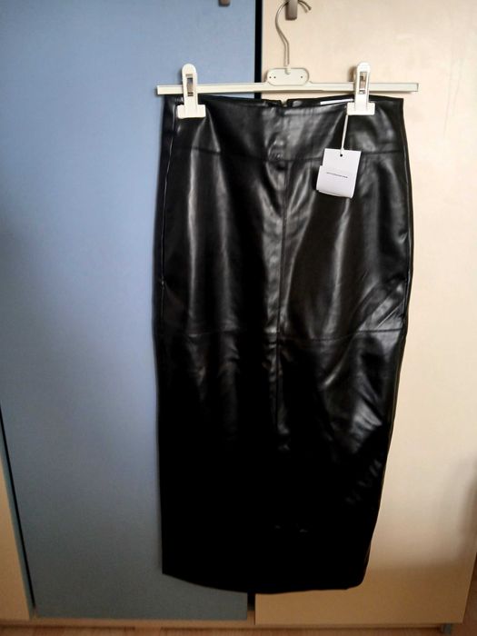 Дамски Кожени поли