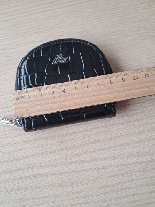 Кожанный кошелек- монетница