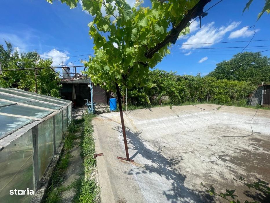 Casa demolabila, 50 mp, teren 500 mp, zona Simnicul de Jos