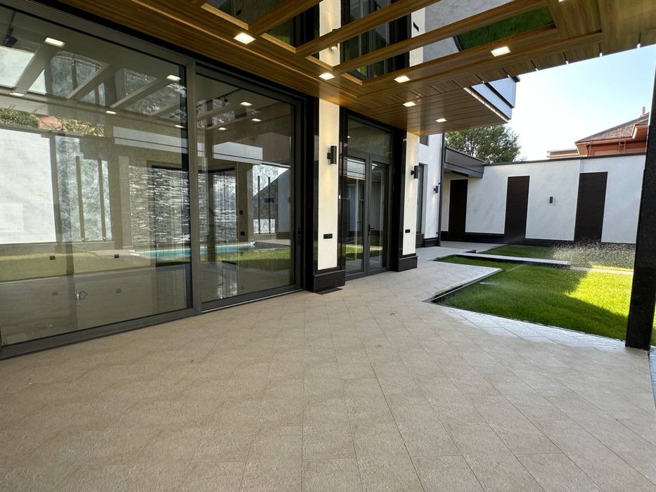 Дом Hi-Tech!   Мирзо - Улугбекский район     ориентир Чайхана Салом