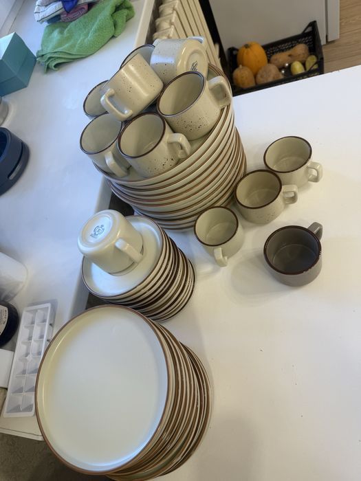 Продам набор посуды