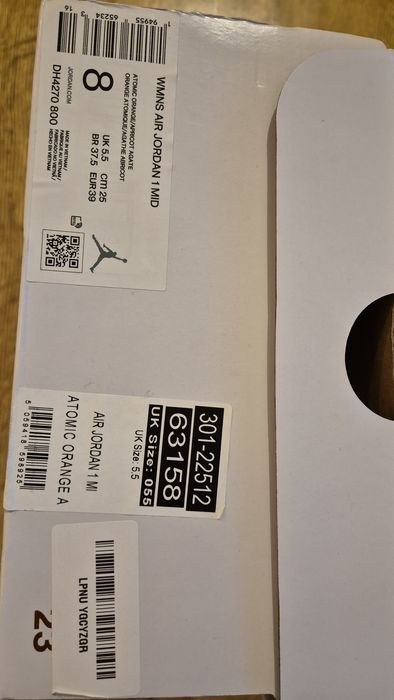 Air Jordan 1 Mid “Apricot Orange”