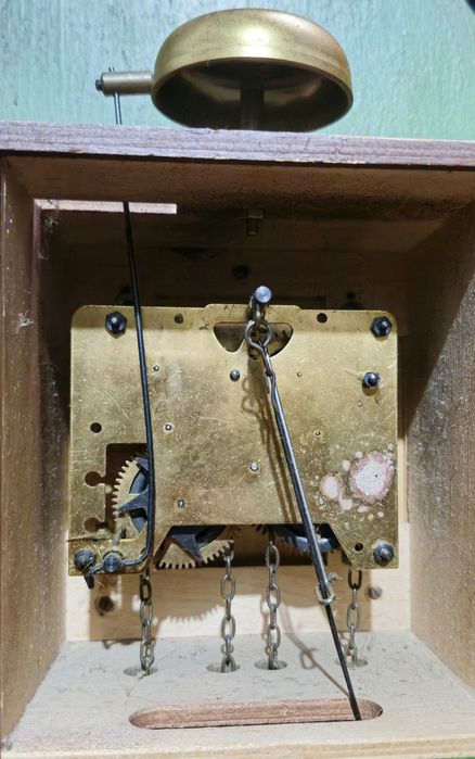 Немски Рисуван Стенен Часовник