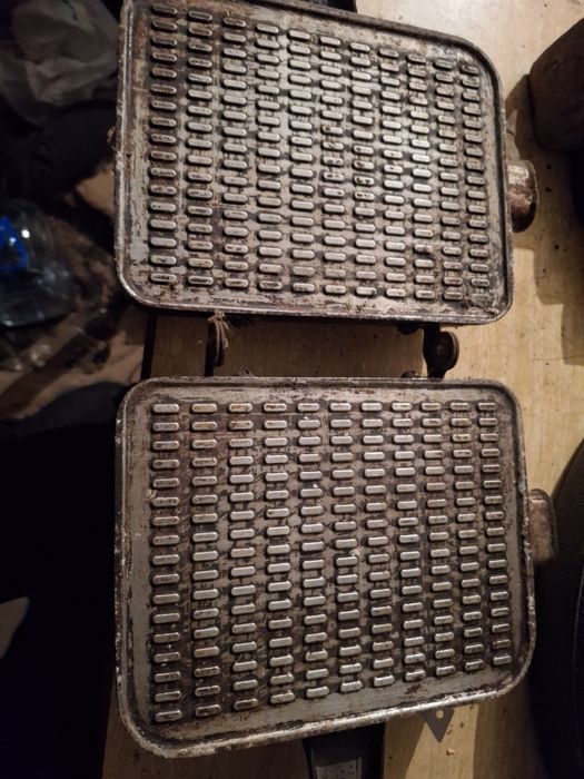Продам на запчасти.5000тенге.