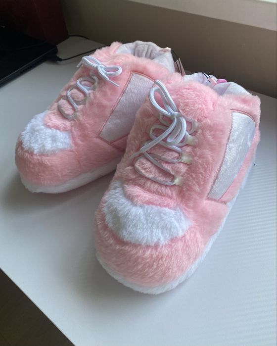 Пухкави домашни чехли