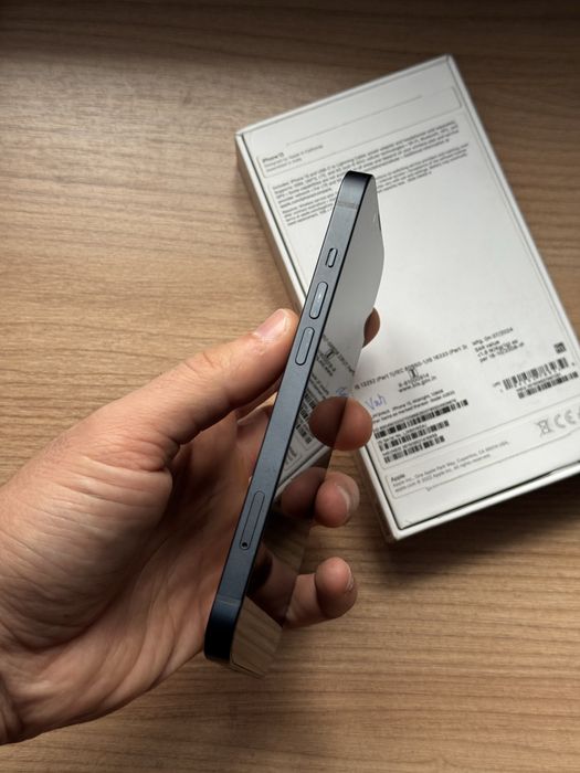 Айфон iPhone 13 128GB 100%