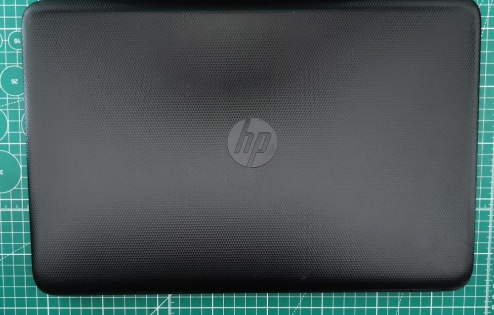 Крепкий офисный ноутбук core i3, 8Gb