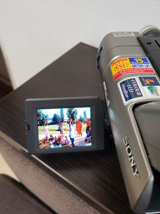 Cameră Video Sony TRV66E Hi 8 XR