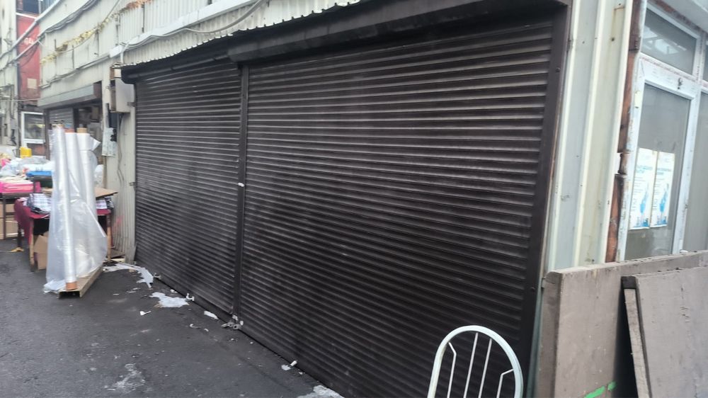 Продам Ролставни.