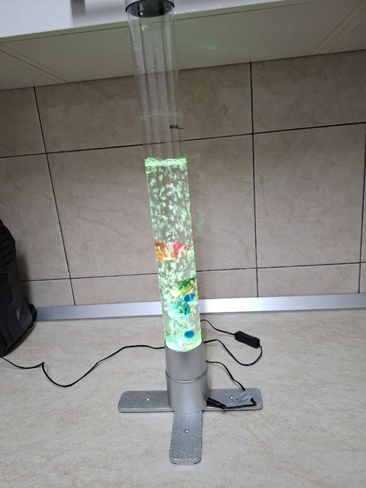 Lampa cu led si pestisori