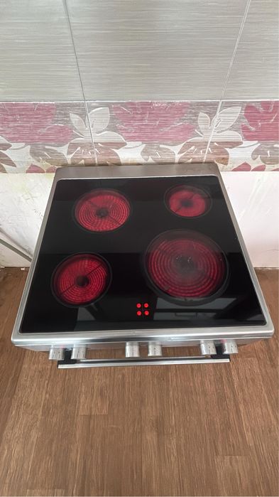 Продам плиту Bosch