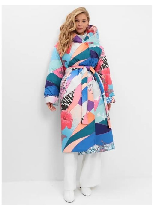 Продам оригинальный пуховик