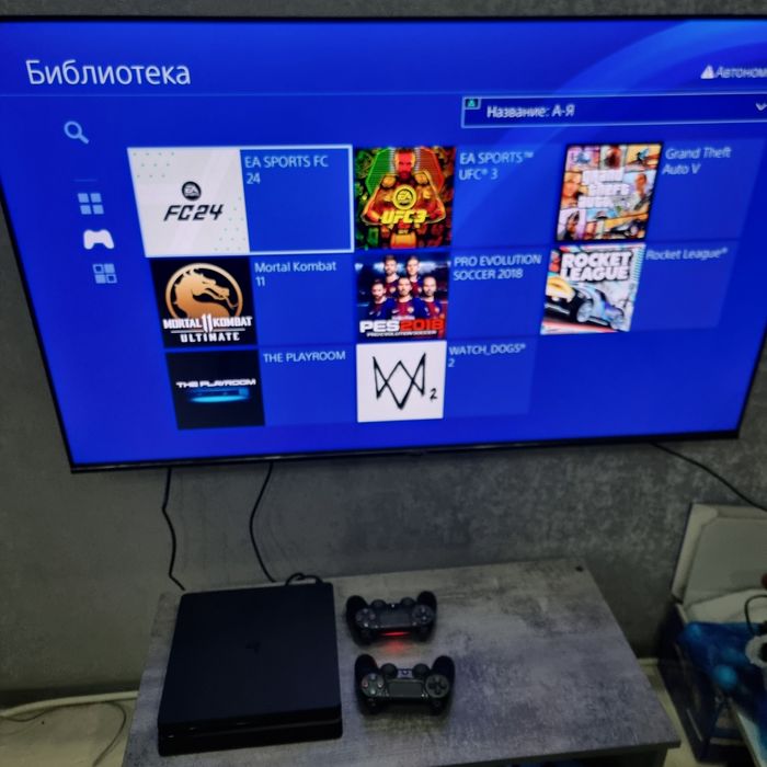 PlayStation 4 Slim 1TB Orginal + Игры (+ джойстик 2та)