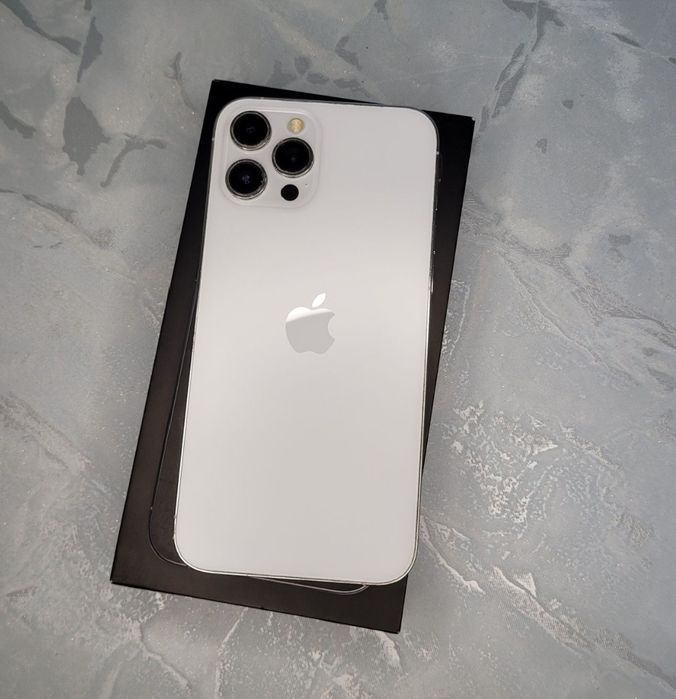 iPhone 12 pro max 128 LLa