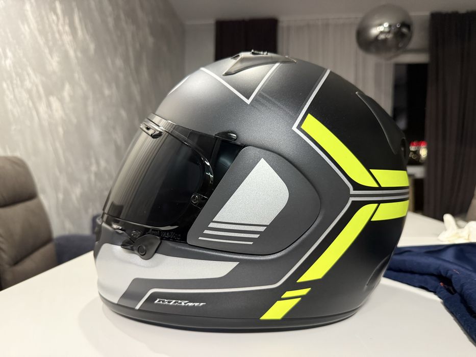 Каска Arai Profile-V М-размер