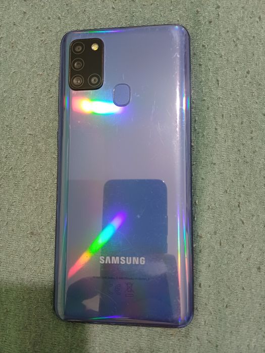 Samsung Galaxy A21S cu displayul defect. Placa este buna