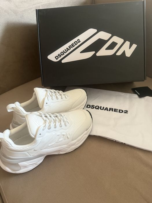 Оригинални обувки /сникърси Dsquared 2 Icon