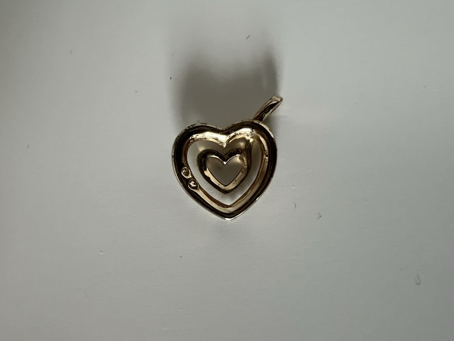 Часовник VERSUS VERSACE в “златно”