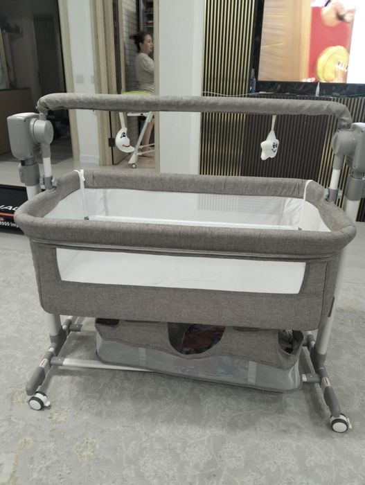 Кроватка детская