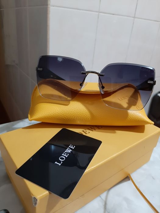 Продаю женские солнцезащитные очки