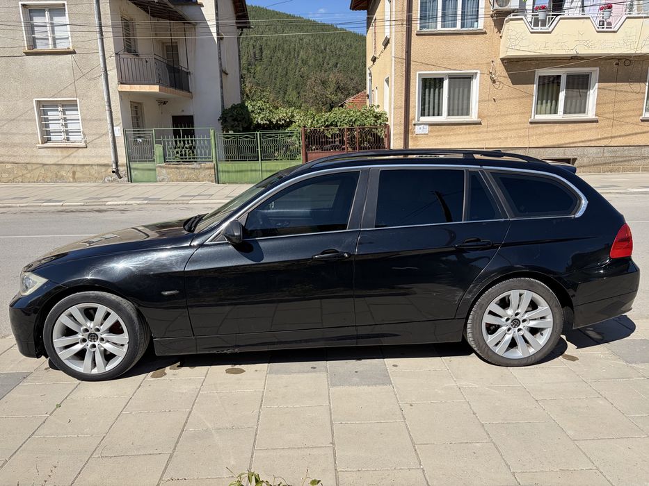 Продавам BMW 330xd e91
