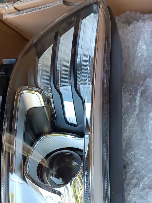 Ляв Фар KIA STONIC Оригинален Нов