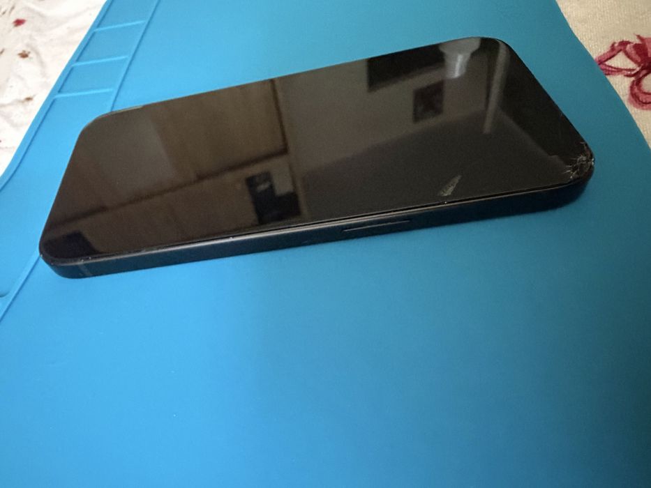 Carcasa originala  iphone 15
