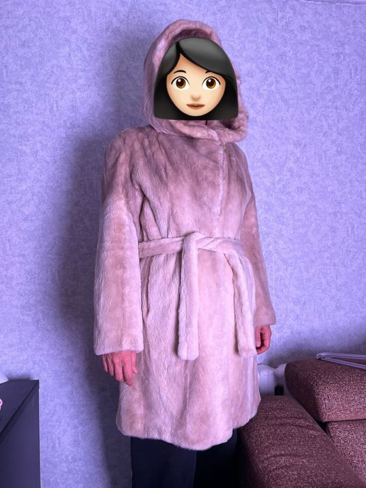 Шубка норка с капюшоном