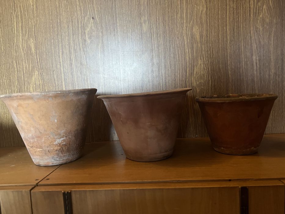 Продам швабры,глиняные горшки