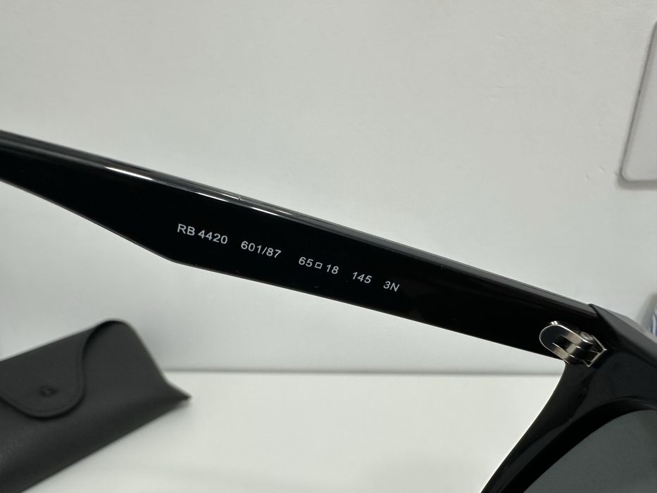 Ochelari de soare Ray-Ban RB4420 601/87