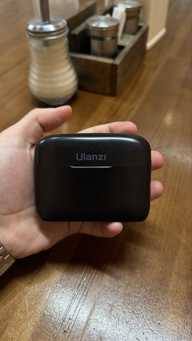 Продам петлички в отличном состоянии